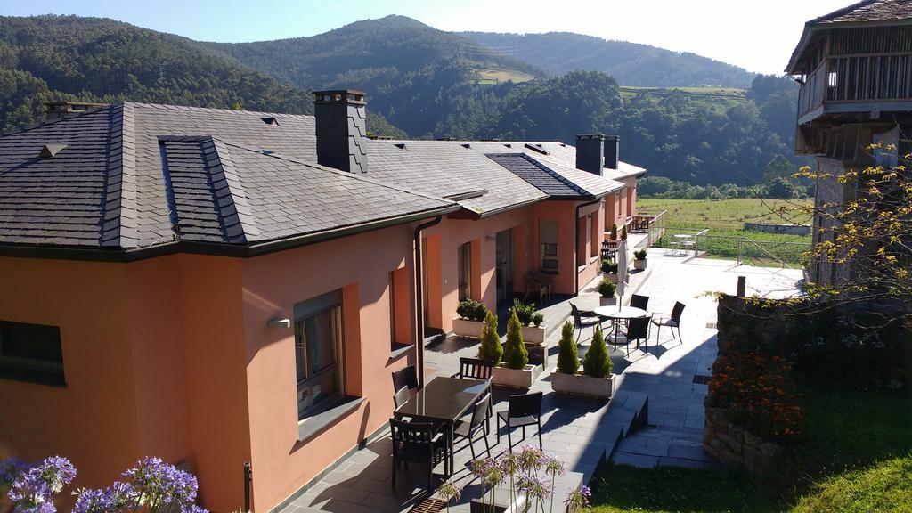 Apartamentos Arcos del Esva Luarca Exterior foto
